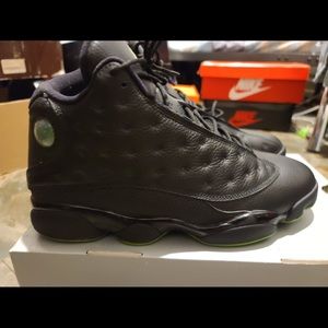 MEN Size 11 Air Jordan 13 retro black/altitude
